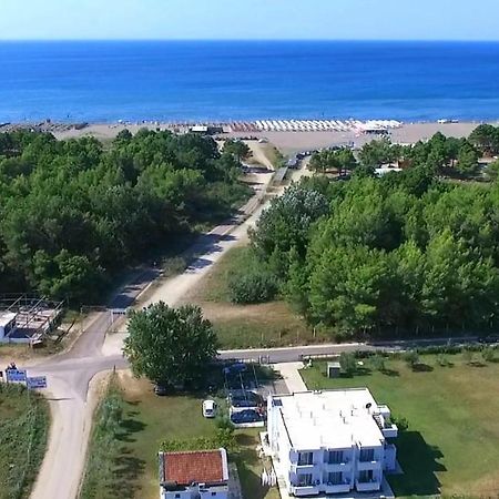 Riviera Inn Apartments Улцинь Екстер'єр фото