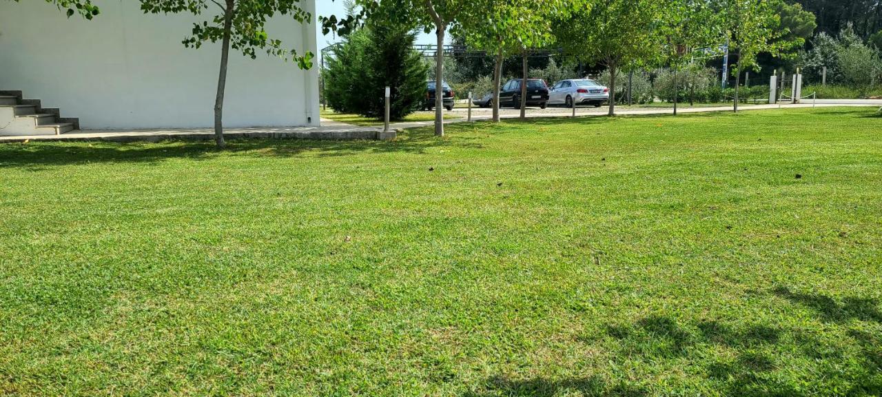 Riviera Inn Apartments Улцинь Екстер'єр фото
