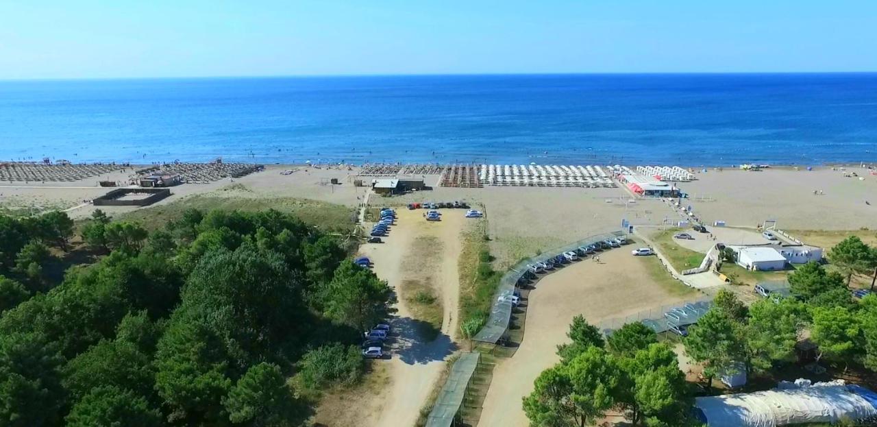 Riviera Inn Apartments Улцинь Екстер'єр фото